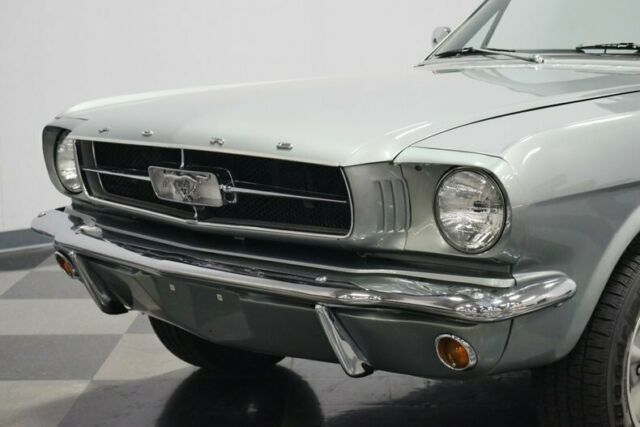 Ford Mustang 1965 image number 22