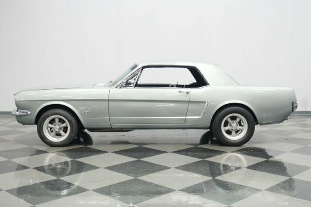 Ford Mustang 1965 image number 31