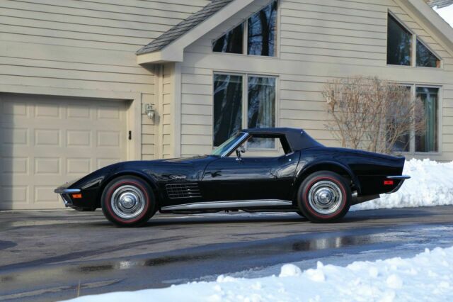 Chevrolet Corvette 1971 image number 15