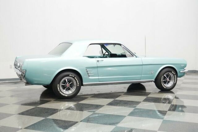 Ford Mustang 1966 image number 14