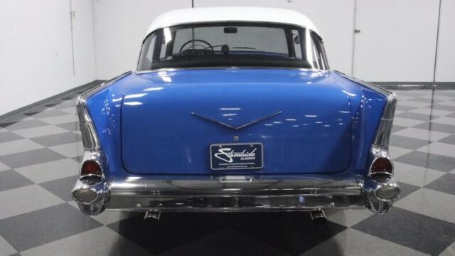 Chevrolet Bel Air/150/210 1957 image number 11