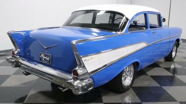 Chevrolet Bel Air/150/210 1957 image number 13