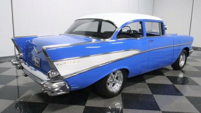 Chevrolet Bel Air/150/210 1957 image number 14