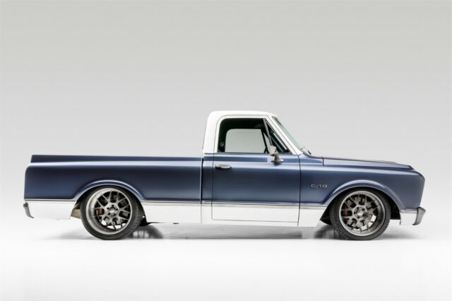 Chevrolet C-10 1967 image number 10