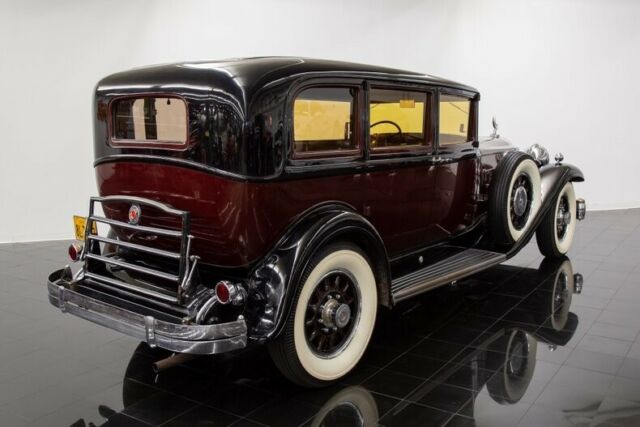 Packard Deluxe Eight 904 1932 image number 3