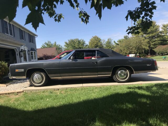 Cadillac Eldorado Convertible 1975 image number 17