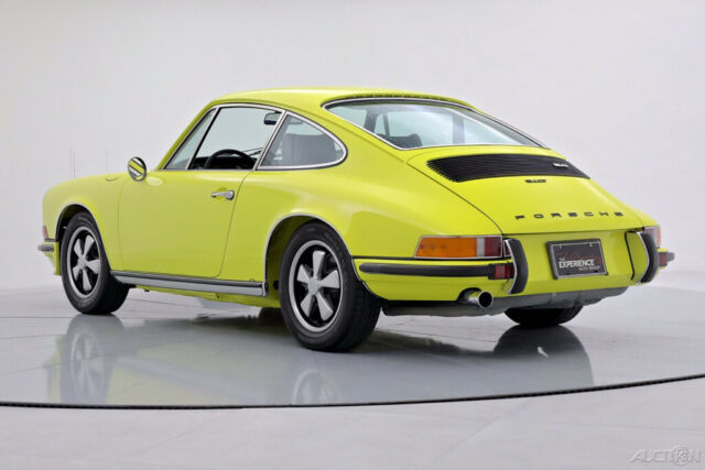 Porsche 911 1972 image number 26