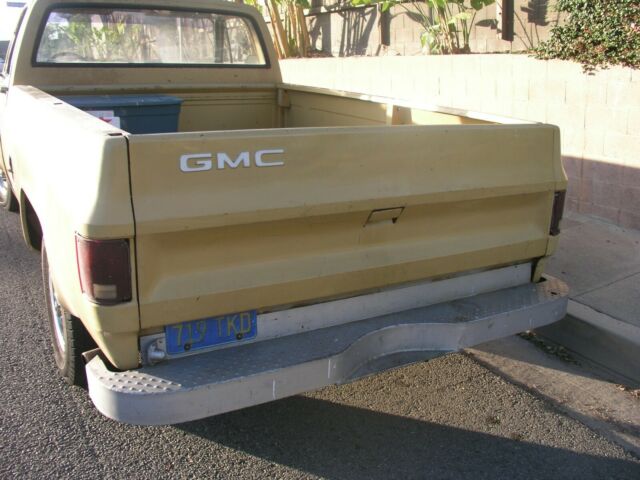 GMC Custom 2500 1973 image number 25