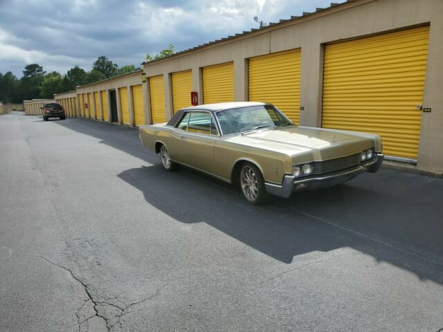 Lincoln Continental 1966 image number 20