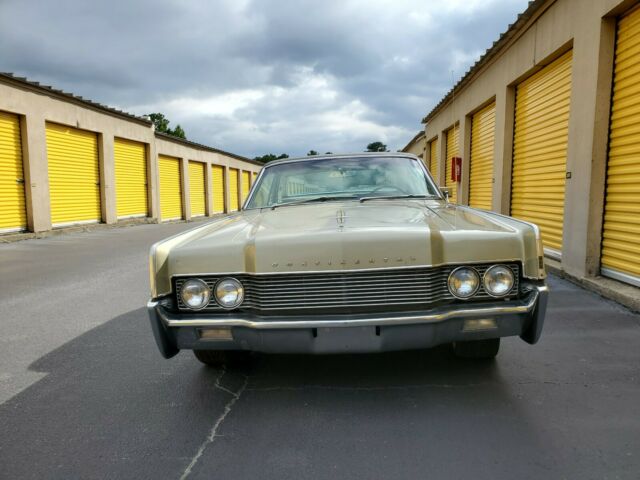 Lincoln Continental 1966 image number 4