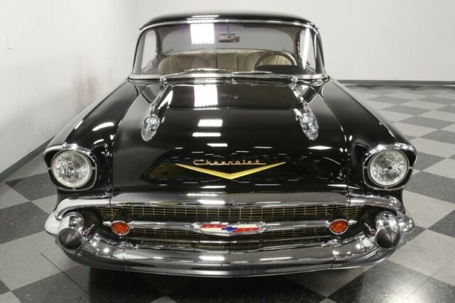 Chevrolet Bel Air/150/210 1957 image number 19