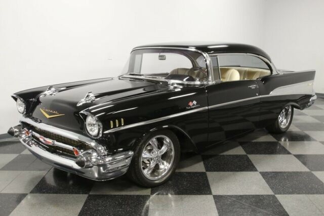 Chevrolet Bel Air/150/210 1957 image number 29