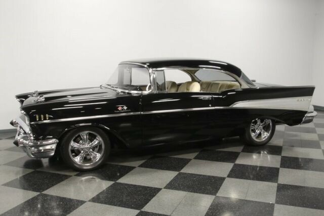 Chevrolet Bel Air/150/210 1957 image number 30