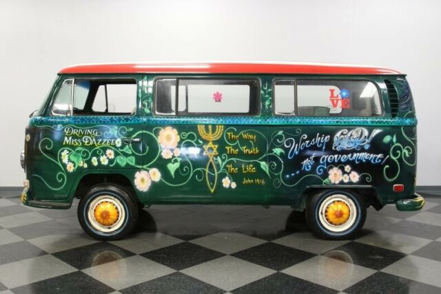 Volkswagen Bus/Vanagon 1970 image number 26