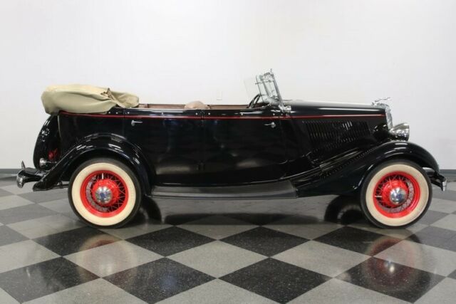 Ford Phaeton 1934 image number 15