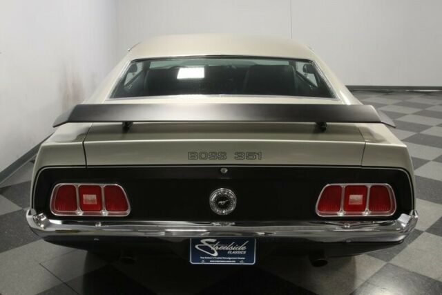 Ford Mustang 1971 image number 11