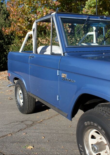 Ford Bronco 1968 image number 12