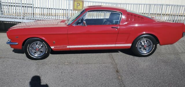 Ford Mustang Fastback GT 1966 image number 19