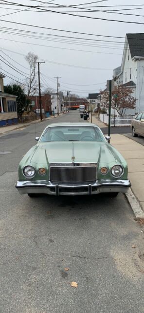 Chrysler Cordoba 6.6 1976 image number 0