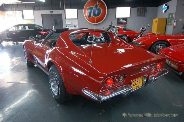 Chevrolet Corvette 1971 image number 27