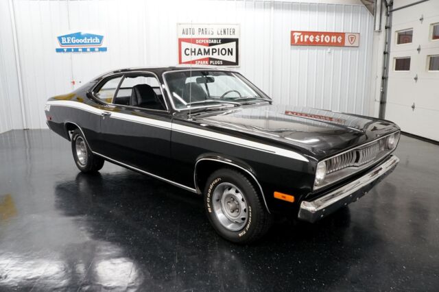 Plymouth Duster 1972 image number 7