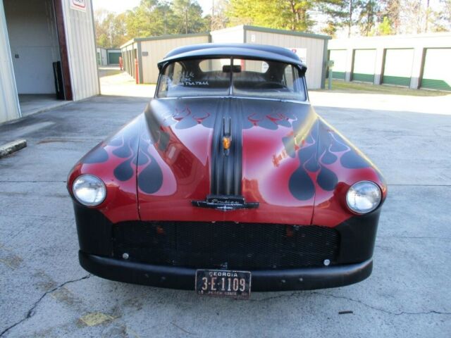 Pontiac Streamliner 1950 image number 30