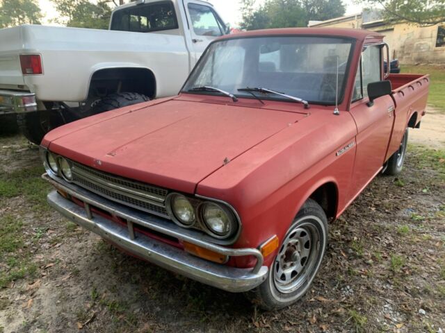 Datsun Pickup 1971 image number 2