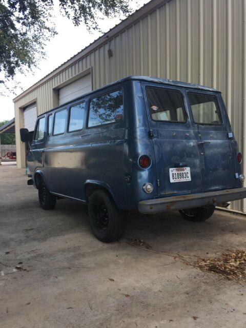 Ford E-Series Van 1967 image number 1