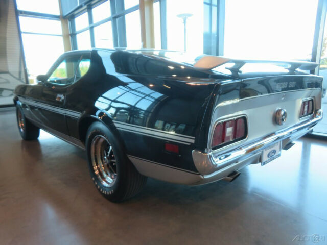 Ford Mustang 1971 image number 26