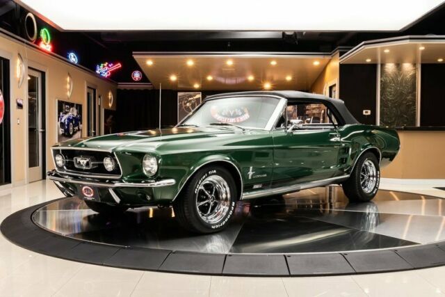 Ford Mustang 1967 image number 1