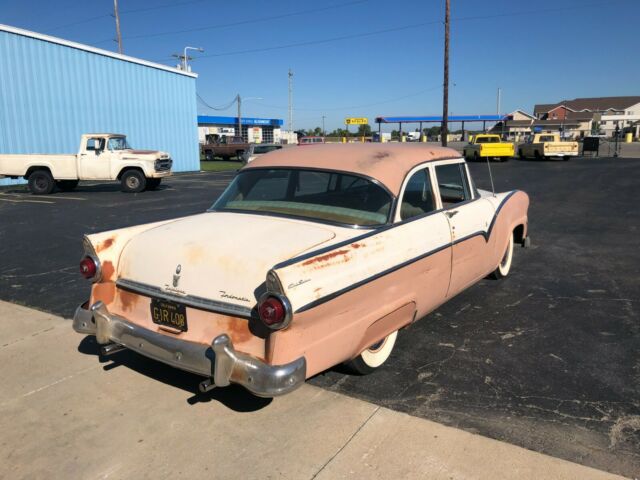 Ford Club Sedan 1955 image number 24