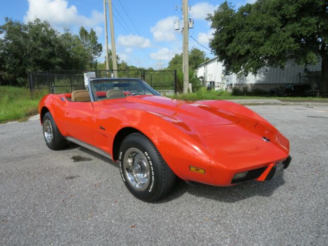 Chevrolet Corvette 1975 image number 2