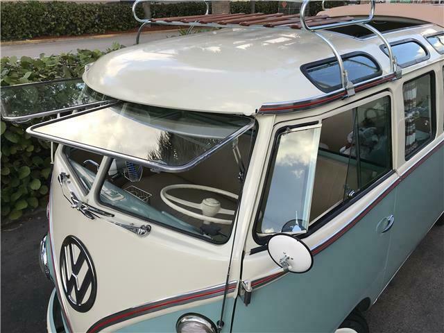 Volkswagen Bus/Vanagon 1966 image number 1