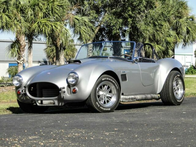 Shelby Cobra 1966 image number 2