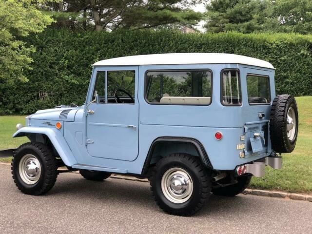 Toyota FJ Cruiser 1969 image number 10