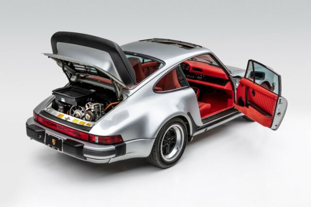 Porsche 911 1979 image number 1