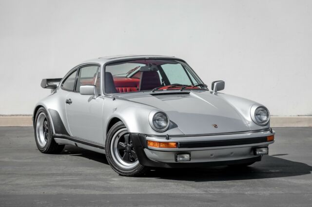 Porsche 911 1979 image number 16