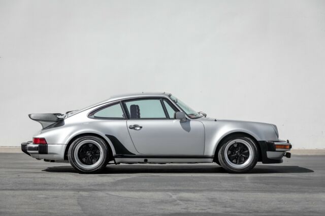 Porsche 911 1979 image number 31