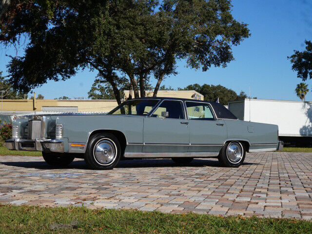 Lincoln Continental 1978 image number 13