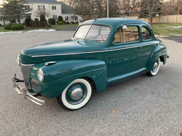 Ford 2 door coupe 1941 image number 14