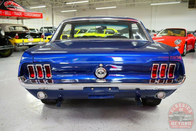 Ford Mustang 1967 image number 23