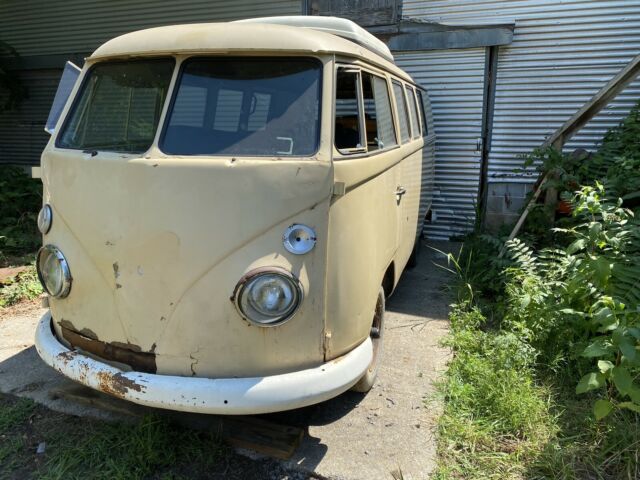 Volkswagen Bus 1964 image number 1