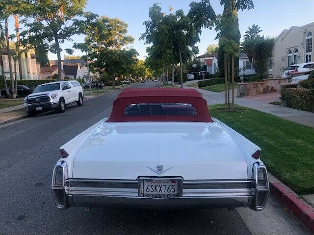 Cadillac DeVille 1964 image number 0