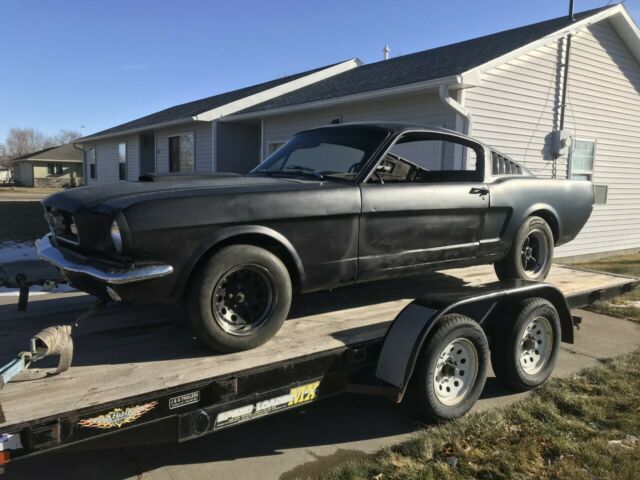 Ford Mustang 1965 image number 0