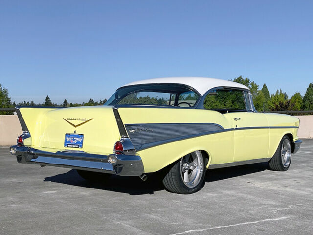 Chevrolet Bel Air/150/210 1957 image number 32