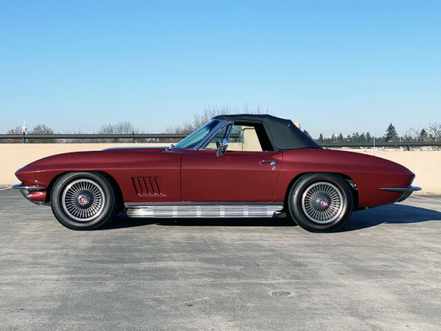 Chevrolet Corvette 1967 image number 2