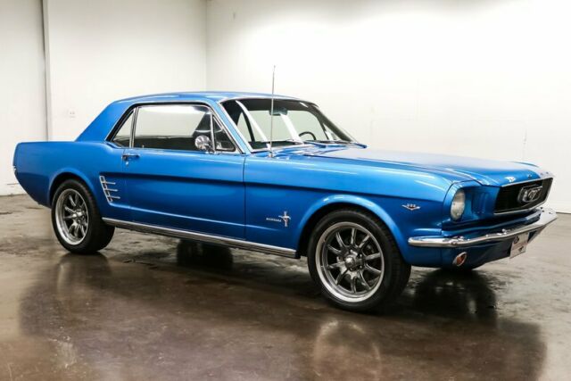 Ford Mustang 1966 image number 0