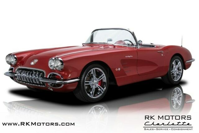 Chevrolet Corvette 1960 image number 24