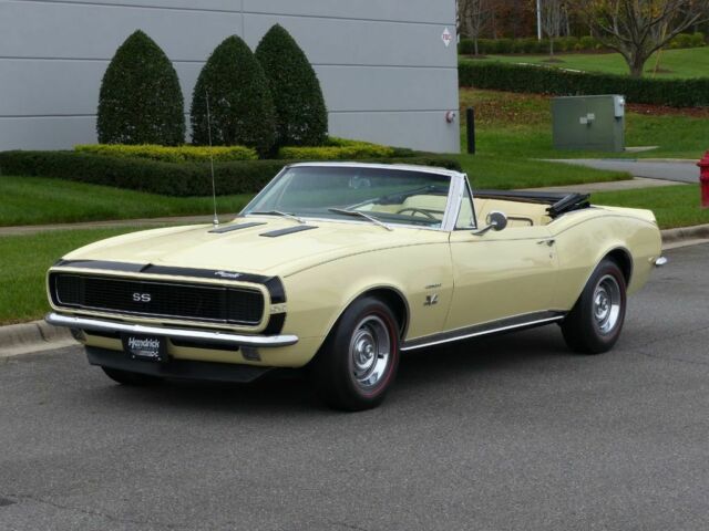 Chevrolet Camaro 1967 image number 2