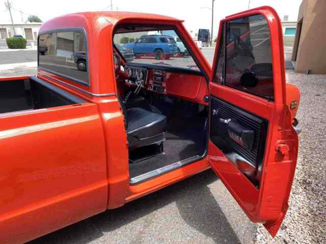 Chevrolet C10/K10 1968 image number 21